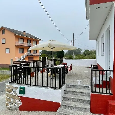 Apartamento Con Terraza, Al Lado De La Playa